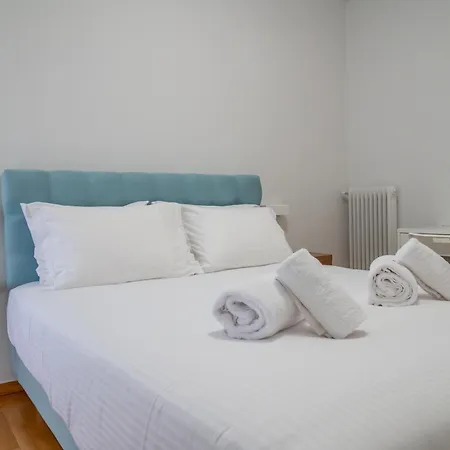 Spacious 2 Bedroom Apartment Next To Acropolis Atina Dış mekan fotoğraf